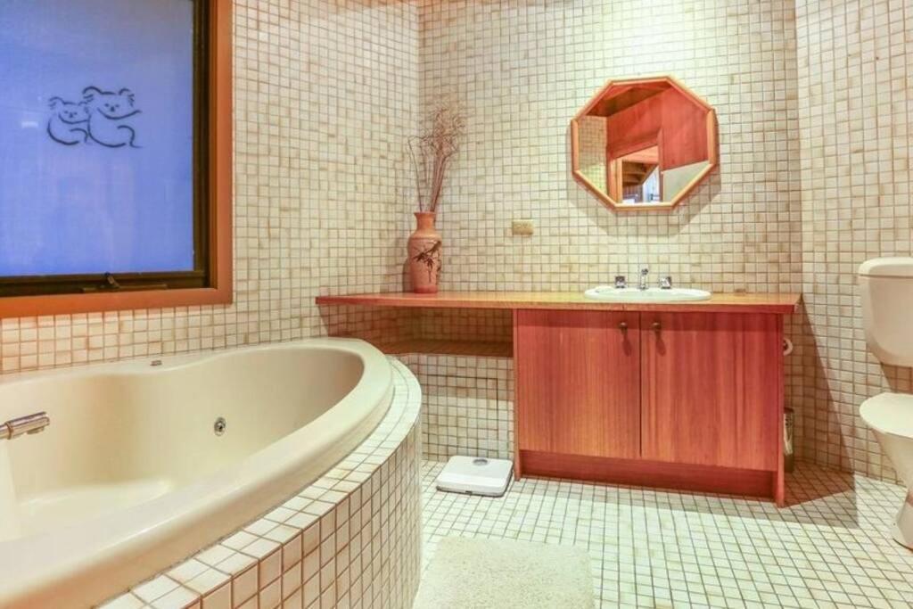 Kinoie Mornington - Oceanview Villa Маунт Марта Екстериор снимка
